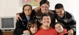 Participación en la comunidad por parte de los adultos con síndrome de Down: una revisión panorámica