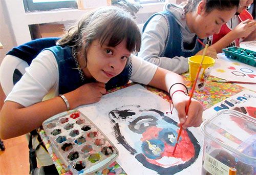 Estudiante-de-PROIN-en-una-actividad-publica2.jpg